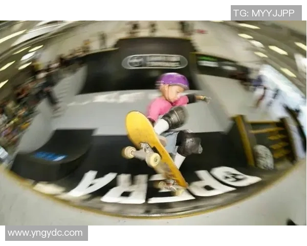 重庆滑板队的节奏与文化探秘:滑板深度之旅 重庆滑板队的节奏与文化探秘:滑板深度之旅