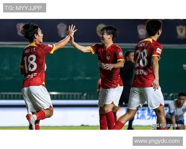 广州足球队在钻石联赛积分榜上以63分稳居第一名展现强劲实力